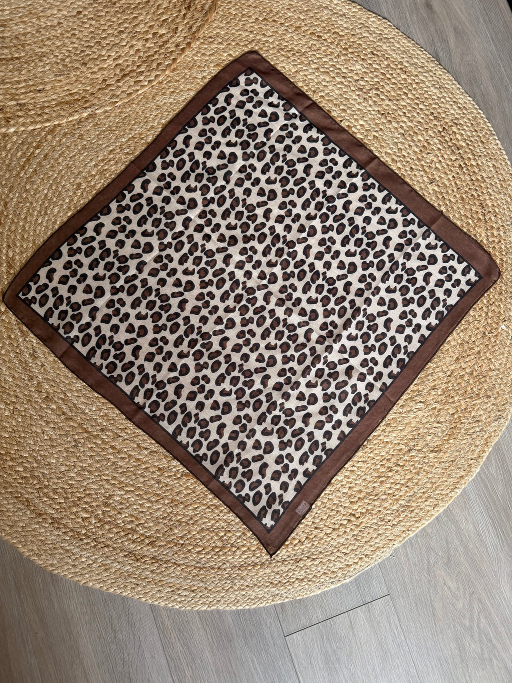 Tijgerprint sjaaltje